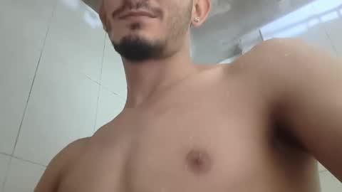 Snapshot of mamm7772024 chatting on December 2025 08:26:01 PM Mickey online show from December 2025 08:26:01 PM