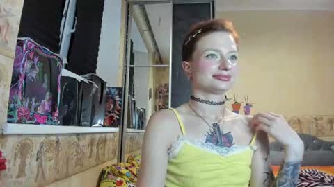 Snapshot of mandyshine chatting on June 2026 06:25:02 PM Mandy online show from June 2026 06:25:02 PM