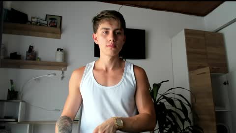 manucute 23  online show from April 2026 06:16:01 PM