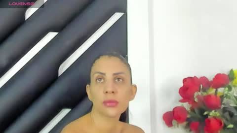 Snapshot of mara_lore chatting on June 2026 05:40:02 PM Mara online show from June 2026 05:40:02 PM