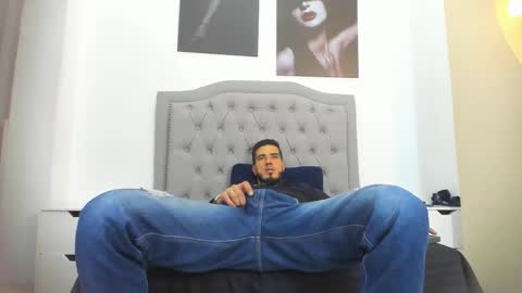 Marc Ruffalo online show from March 2026 12:09:01 PM