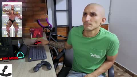 Marck  Independent model  online show from April 2026 01:33:01 AM