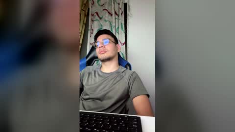 Snapshot of marcuswildx chatting on December 2025 08:41:02 AM marcus online show from December 2025 08:41:02 AM