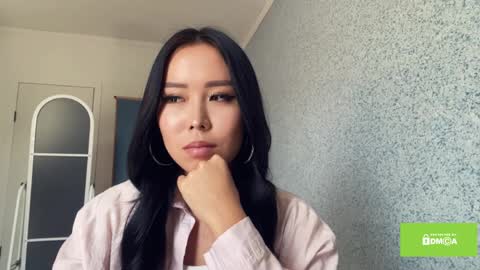 Snapshot of mardellabrev chatting on April 2026 06:03:01 AM Lu online show from April 2026 06:03:01 AM