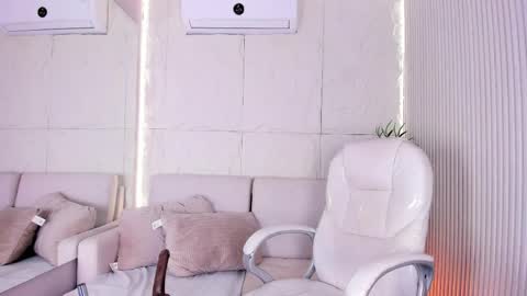 Marelyn online show from April 2026 11:39:02 AM