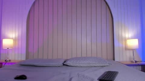 Maria  online show from March 2026 11:27:01 AM