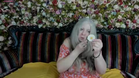 Maria online show from April 2026 10:12:02 PM