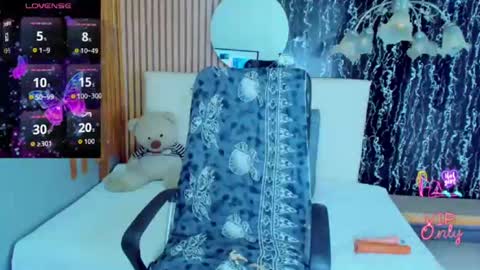 Snapshot of mariana_galviz chatting on July 2026 12:17:01 AM Mariana online show from July 2026 12:17:01 AM