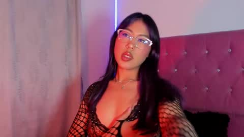 mariana williams online show from September 2025 09:42:02 AM