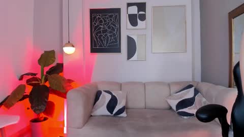 marie_bass online show from February 2026 12:56:01 PM