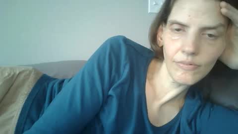 Mariejojo online show from April 2026 05:25:01 PM