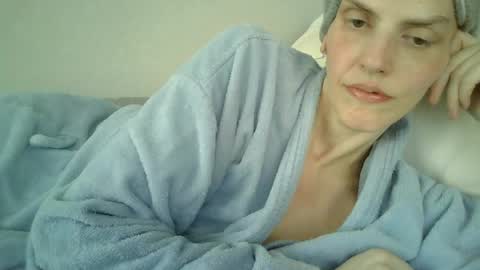 Snapshot of mariejojo chatting on June 2026 04:20:01 PM Mariejojo online show from June 2026 04:20:01 PM