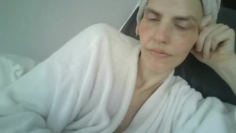 Snapshot of mariejojo chatting on June 2026 02:16:02 PM Mariejojo online show from June 2026 02:16:02 PM