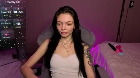 Snapshot of mariella__adams chatting on May 2026 05:21:01 PM Maria online show from May 2026 05:21:01 PM