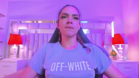 mariiahneedles online show from March 2026 08:12:02 PM