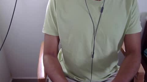 Snapshot of marinavine chatting on December 2024 05:44:01 AM The SHY UncutBoy online show from December 2024 05:44:01 AM