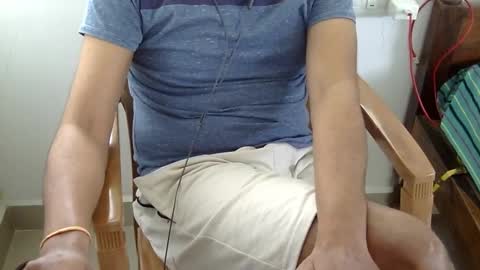 Snapshot of marinavine chatting on February 2025 10:26:02 AM The SHY UncutBoy online show from February 2025 10:26:02 AM