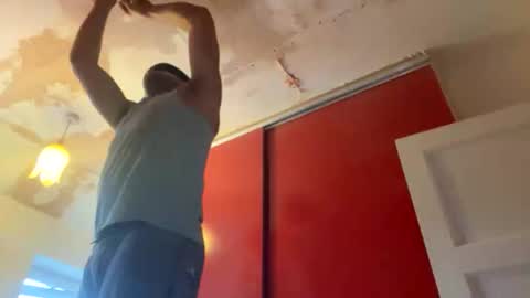 mariov43 online show from September 2025 11:23:02 AM