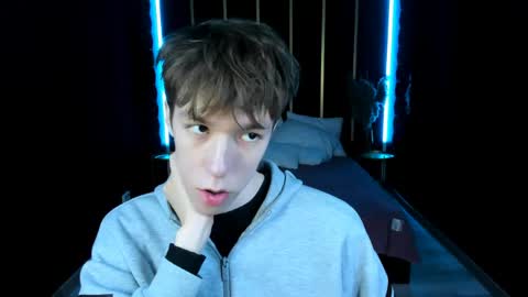 Mark online show from May 2026 11:52:02 AM