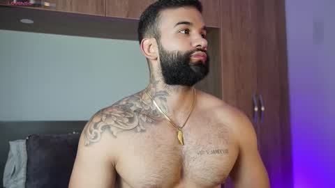 Mark online show from October 2025 07:23:02 PM