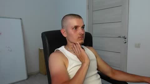 Snapshot of mark_karson chatting on June 2026 01:22:02 PM MARK KARSON online show from June 2026 01:22:02 PM