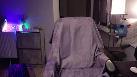 Mark online show from February 2025 09:35:02 PM