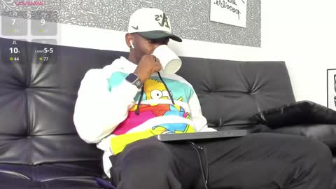 Mark online show from April 2026 03:18:02 AM