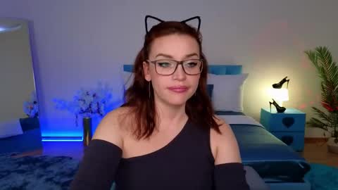 Snapshot of marladewis chatting on April 2026 07:00:01 PM MarlaDewis online show from April 2026 07:00:01 PM