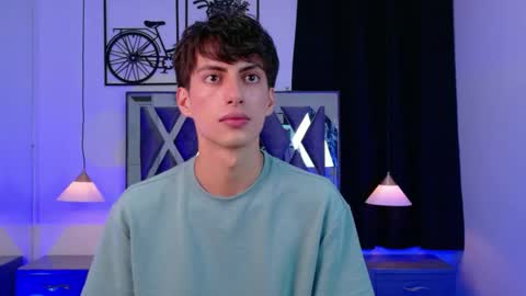 Snapshot of martin_williams_ chatting on January 2026 12:09:02 PM martin_williams_ online show from January 2026 12:09:02 PM