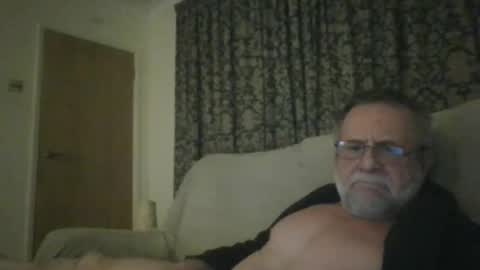 martinrgbxxxx online show from February 2026 09:26:01 PM