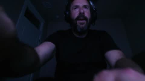 Snapshot of martlz chatting on April 2026 03:35:02 AM Martlz online show from April 2026 03:35:02 AM