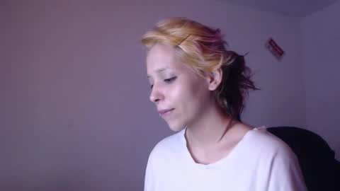                      100   online show from November 2025 06:36:02 AM