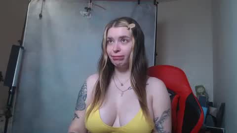 Snapshot of maryh0tlove chatting on July 2026 10:10:01 AM maryh0tlove online show from July 2026 10:10:01 AM