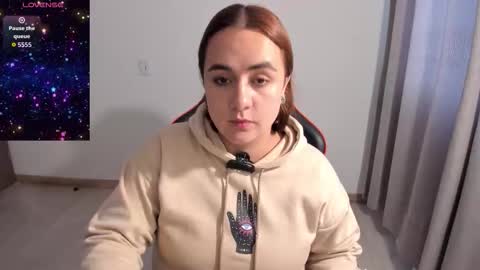 Dulce Maria online show from February 2026 07:10:01 PM