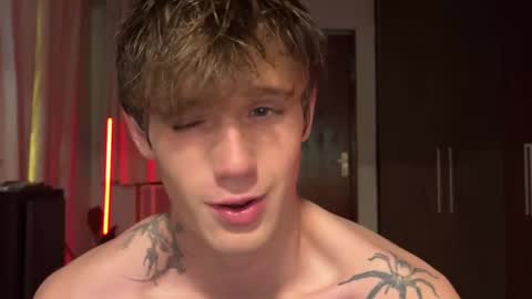 Mason online show from December 2025 04:02:01 PM