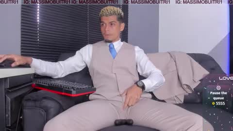 I am Massimo online show from January 2026 01:37:02 PM