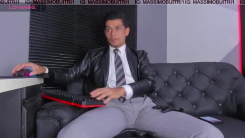 I am Massimo online show from April 2026 12:58:02 AM