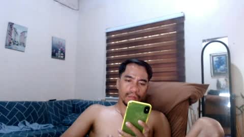 massive_boner02 online show from April 2026 12:52:02 AM