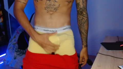 master_black777 online show from November 2025 04:51:01 PM