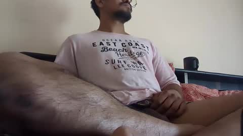 master_leoo online show from December 2025 04:20:02 AM