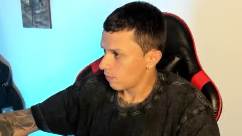 Snapshot of masterdave7 chatting on January 2026 11:47:02 PM Dave online show from January 2026 11:47:02 PM