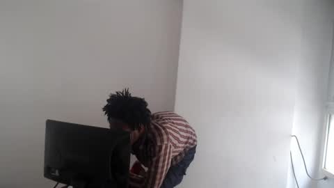 Masterdomfuck online show from April 2026 06:05:01 PM