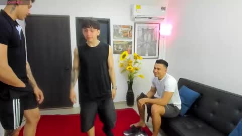 Team Cris Darwin- Fernando- Stiven- David online show from March 2026 11:25:02 AM