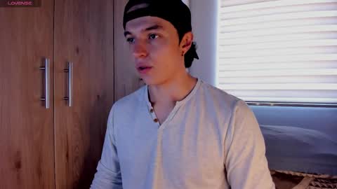 mastrangelo_x online show from March 2026 07:09:01 PM