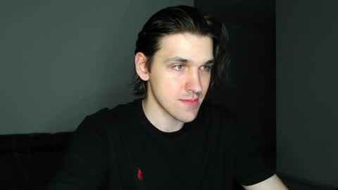 mateo_zeus online show from April 2026 11:02:02 PM