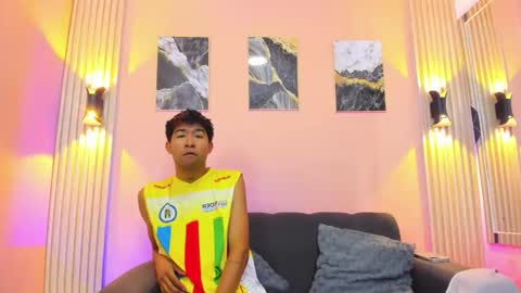 matheodark_ online show from May 2026 12:11:02 PM