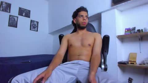 Teo online show from November 2025 10:53:02 PM