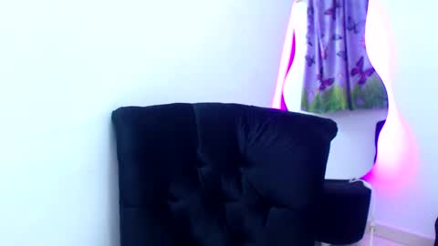 Mati04 online show from February 2026 06:01:01 AM