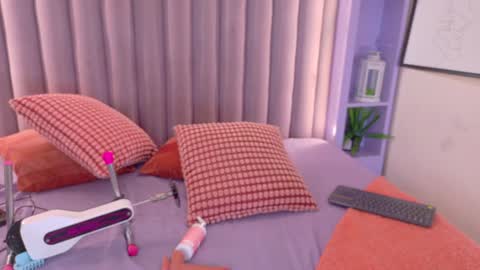 Snapshot of matildataylor__ chatting on June 2026 07:56:01 PM Matilda online show from June 2026 07:56:01 PM