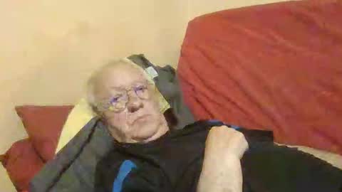 joyaam79 online show from April 2026 07:58:02 PM